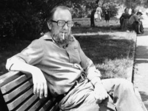 Александар Ристовић (1933 -1994),српски песник, уредник Нолитове библиотеке „Моја књуга”